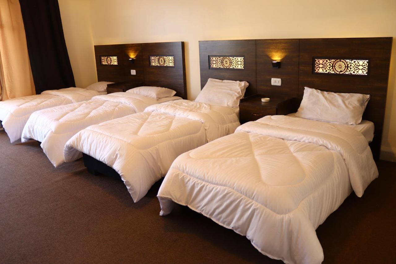 Eden Aqaba Hotel ภายนอก รูปภาพ