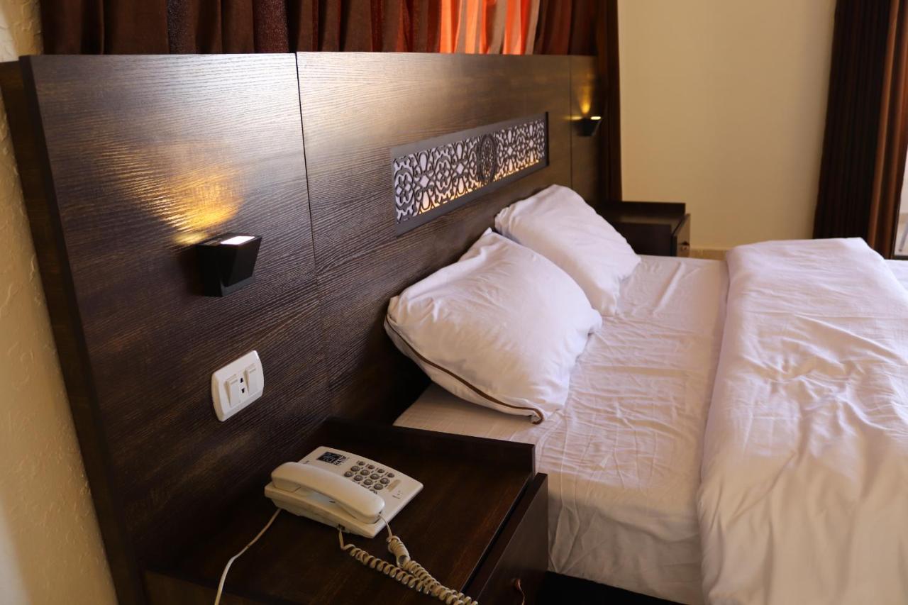 Eden Aqaba Hotel ภายนอก รูปภาพ