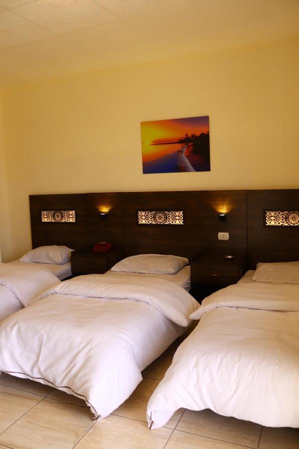 Eden Aqaba Hotel ภายนอก รูปภาพ